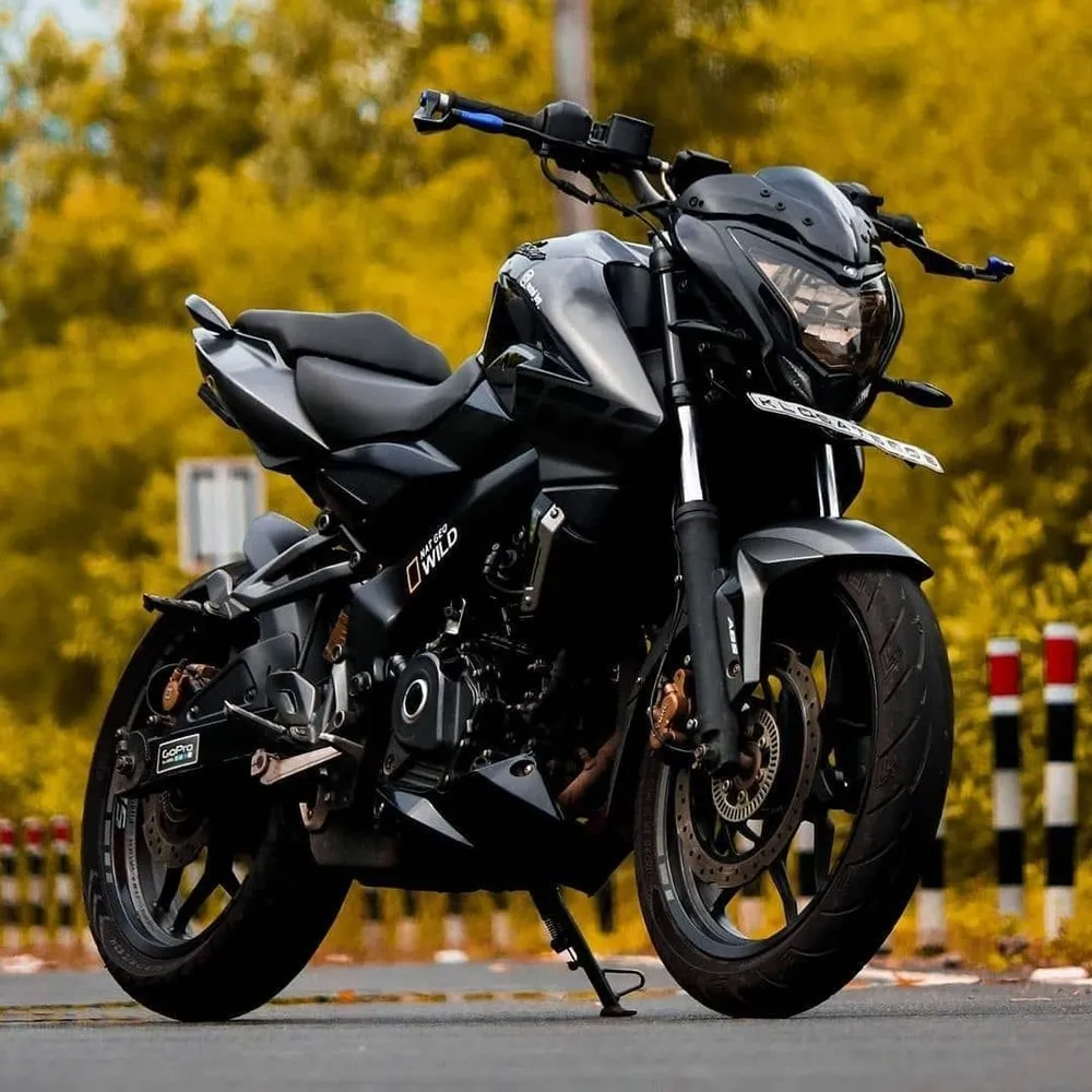Bajaj Pulsar NS200 motorcycle
